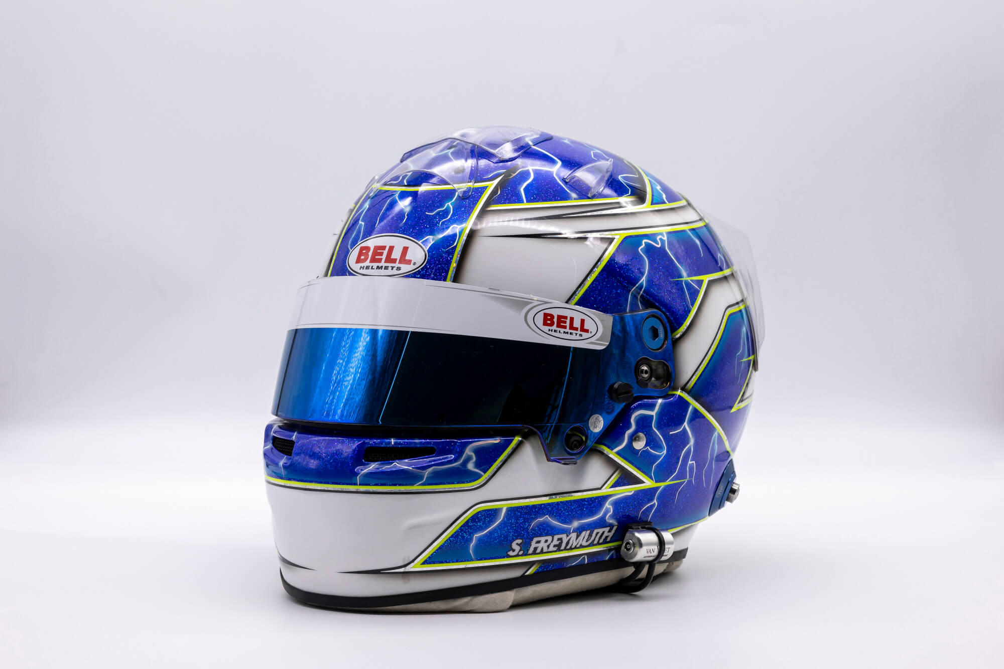 Driver helmet of Sebastian FREYMUTH, first picture